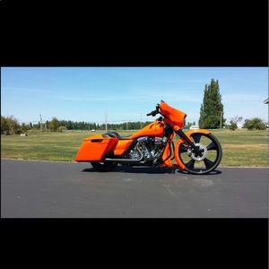 Meet your Posher, Bekey